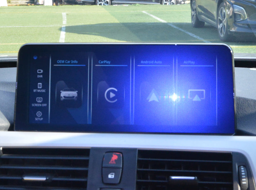 Does the PEMP display support an anti-glare feature?