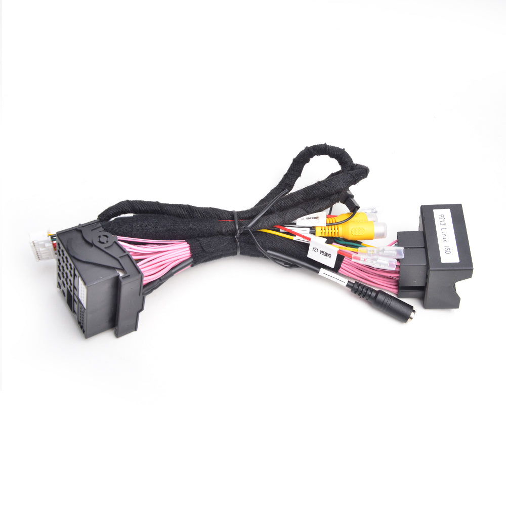 PEMP ISO harness for BMW Linux screens, featuring camera 12V input.