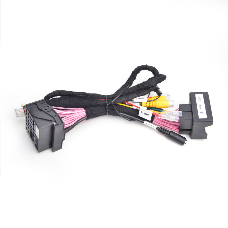 PEMP ISO harness for BMW Linux screens, featuring camera 12V input.